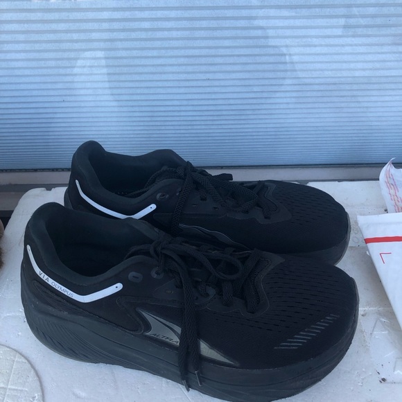 ALTRA VIA Olympus Men’s Black Silver Fitness workout Sneakers Size 11 - Picture 3 of 15